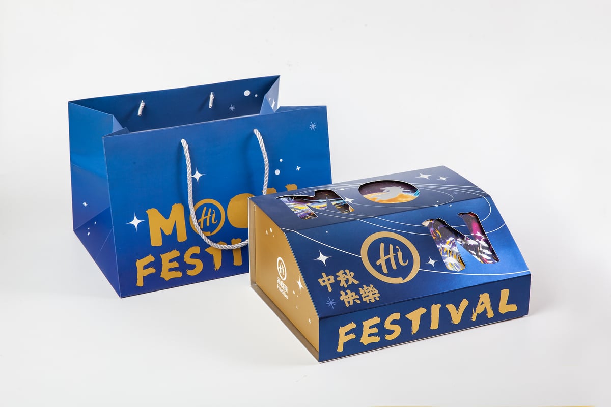 Mid-Autumn gift box and paper bag